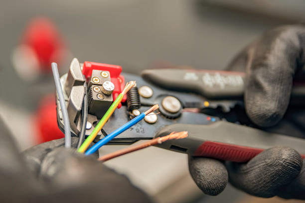 Best Electrical Troubleshooting Services  in Versailles, OH